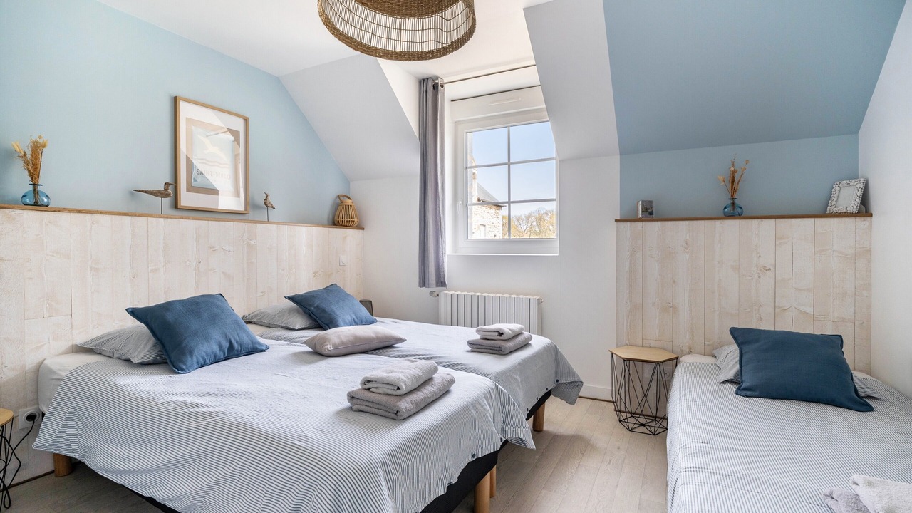 Photo of Bedroom in Pleudihen-sur-Rance