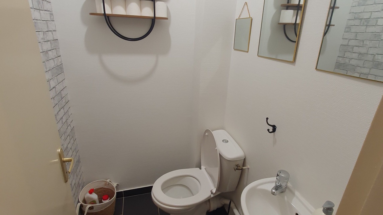 Photo of Bathroom in Oloron-Sainte-Marie
