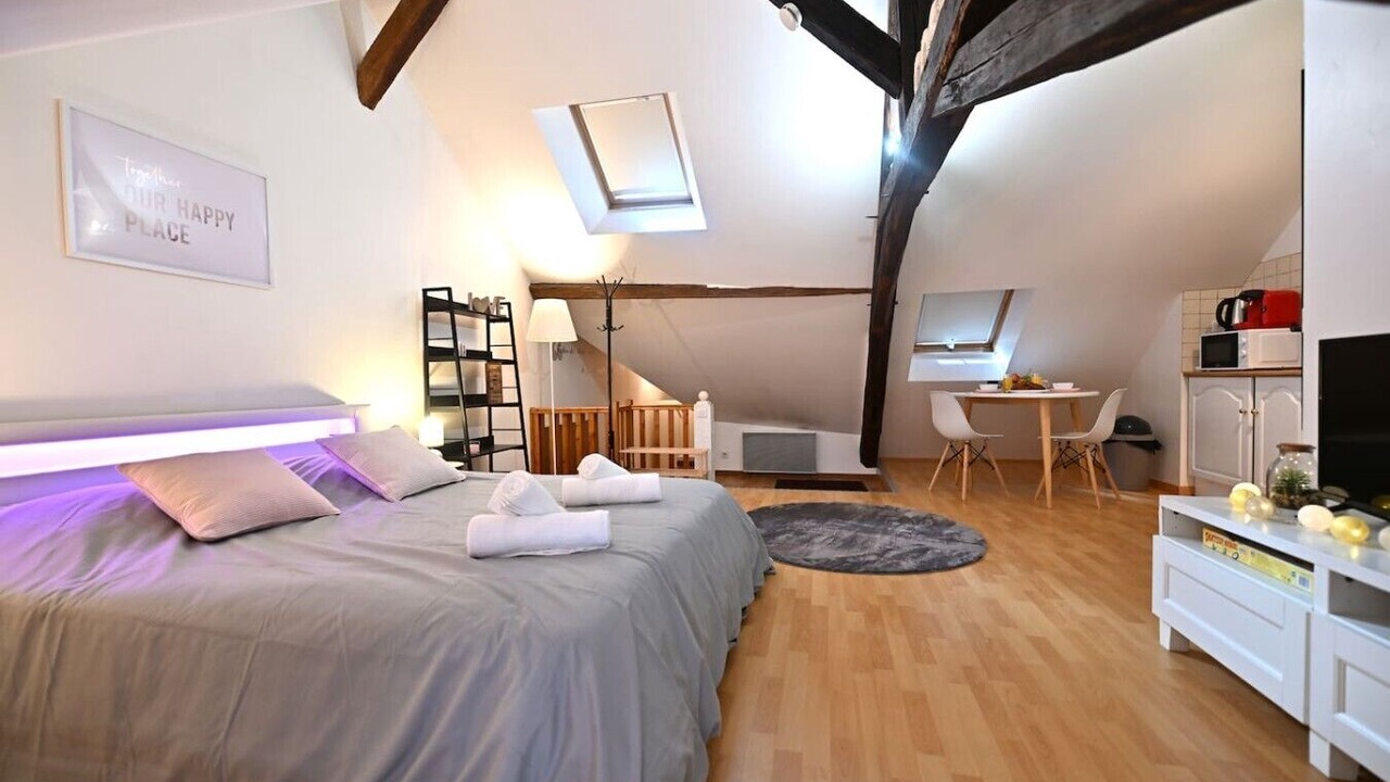 Photo of Bedroom in Sens