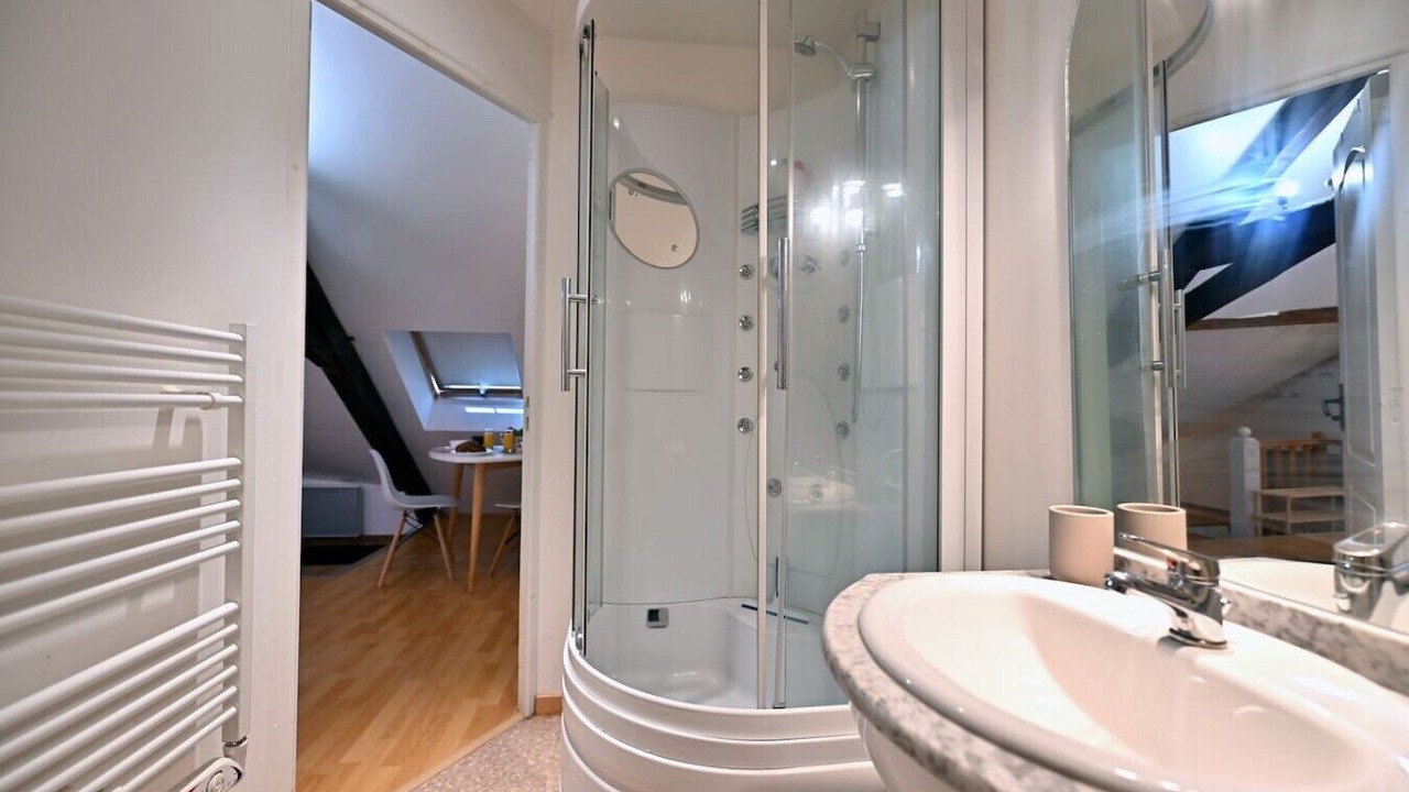 Photo of Bathroom in Sens