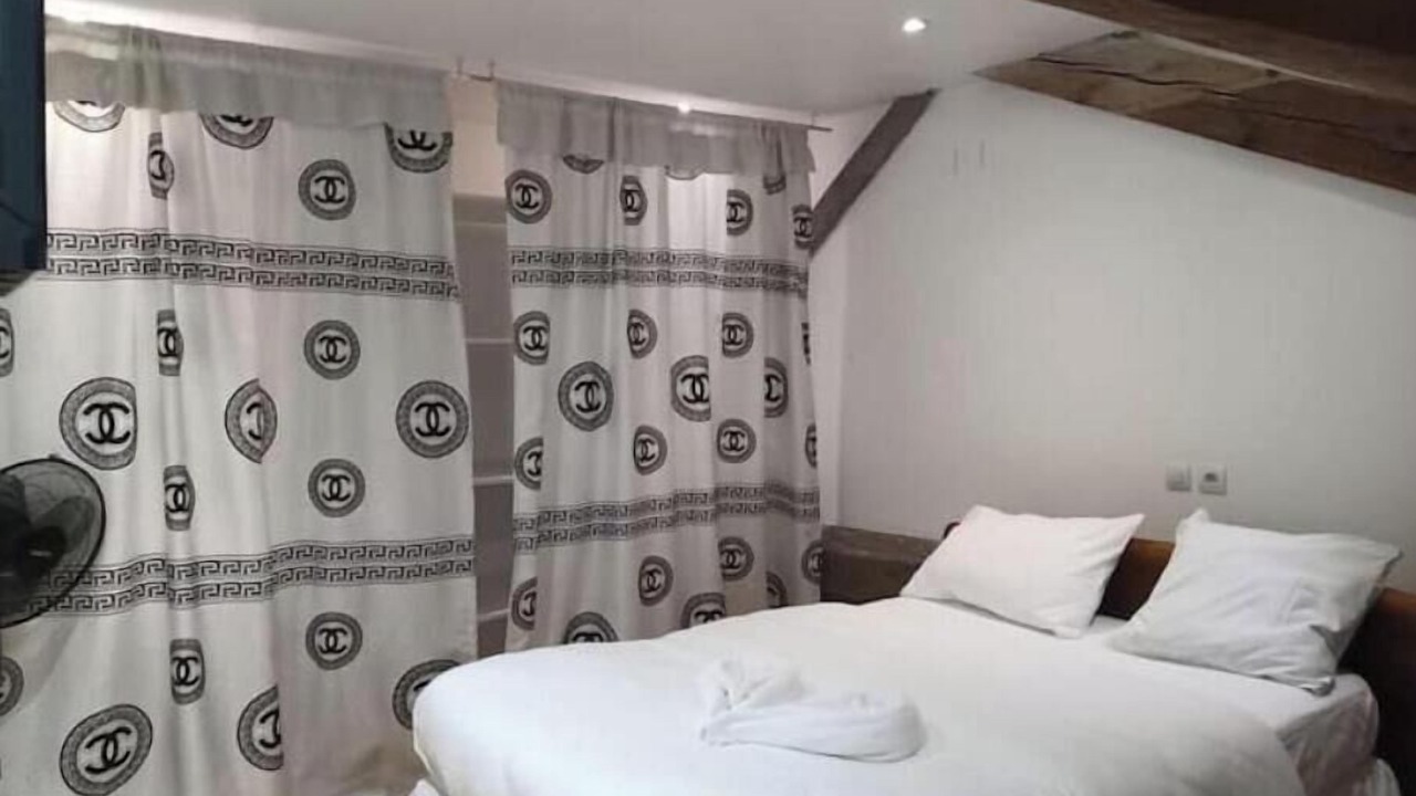 Photo of Bedroom in Romilly-sur-Seine