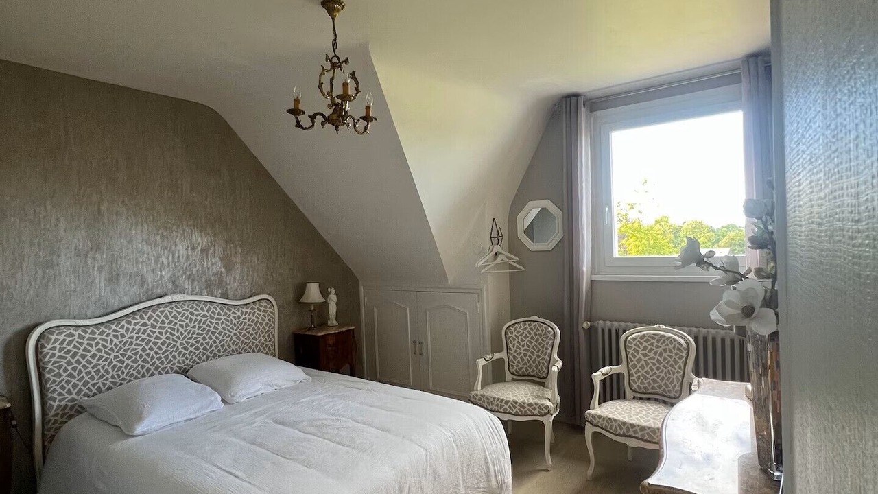 Photo of Bedroom in Hillion
