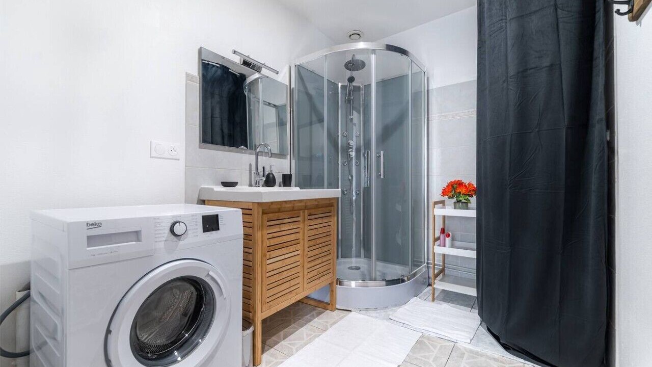 Photo of Bathroom in Joigny