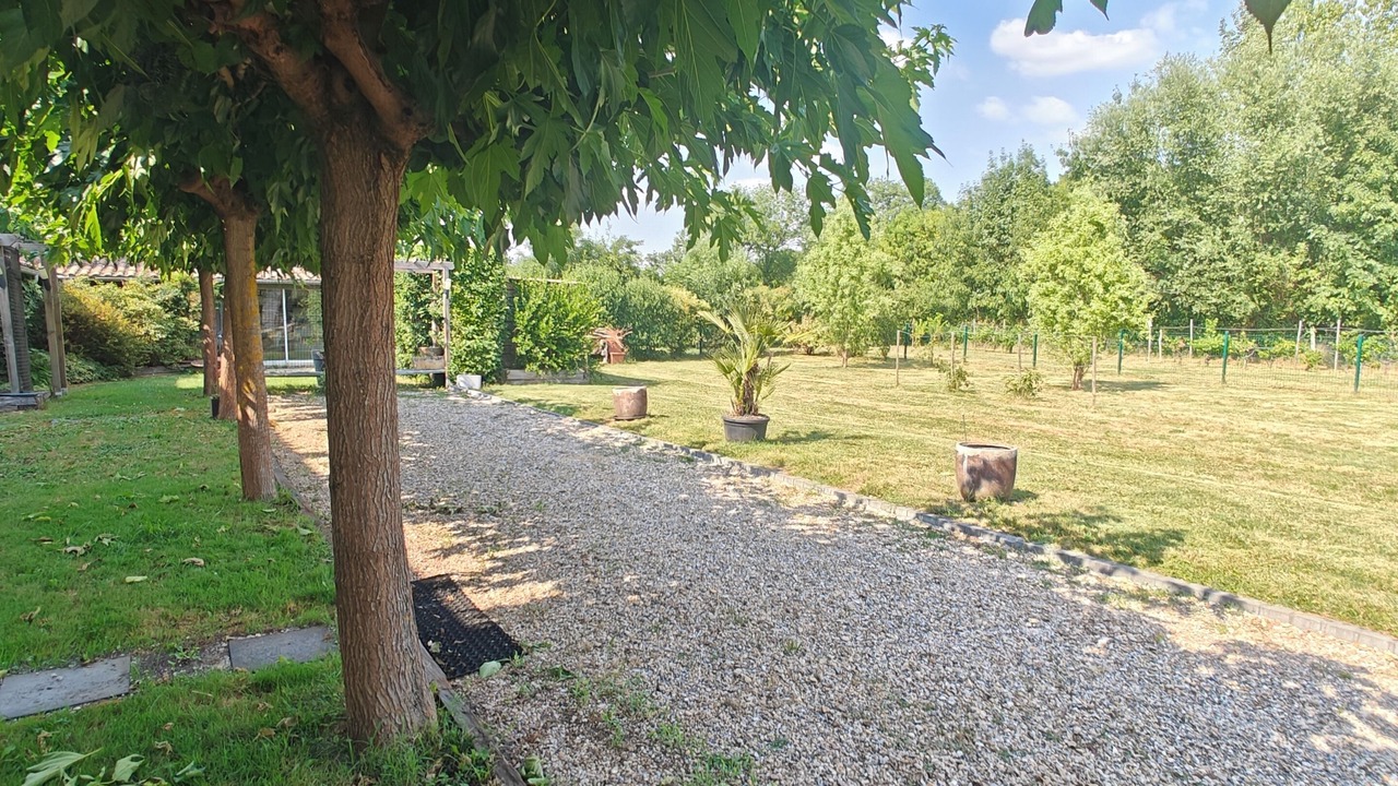 Photo of Outdoor in Latresne