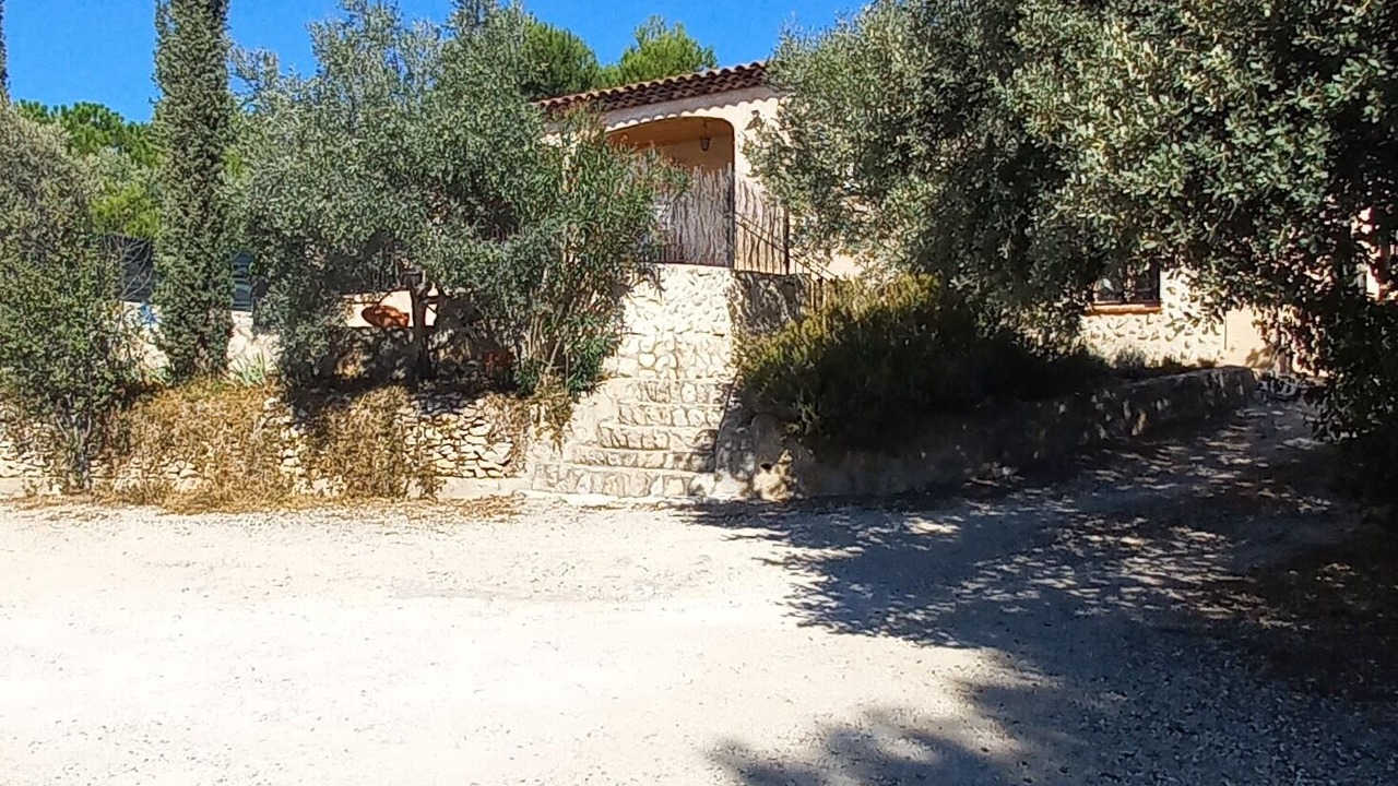 Photo of Outdoor in Beaucaire
