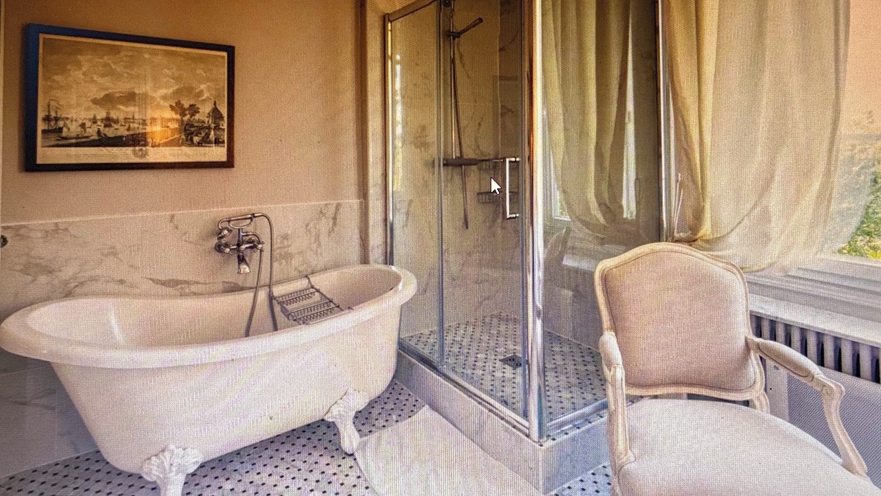 Photo of Bathroom in Blois