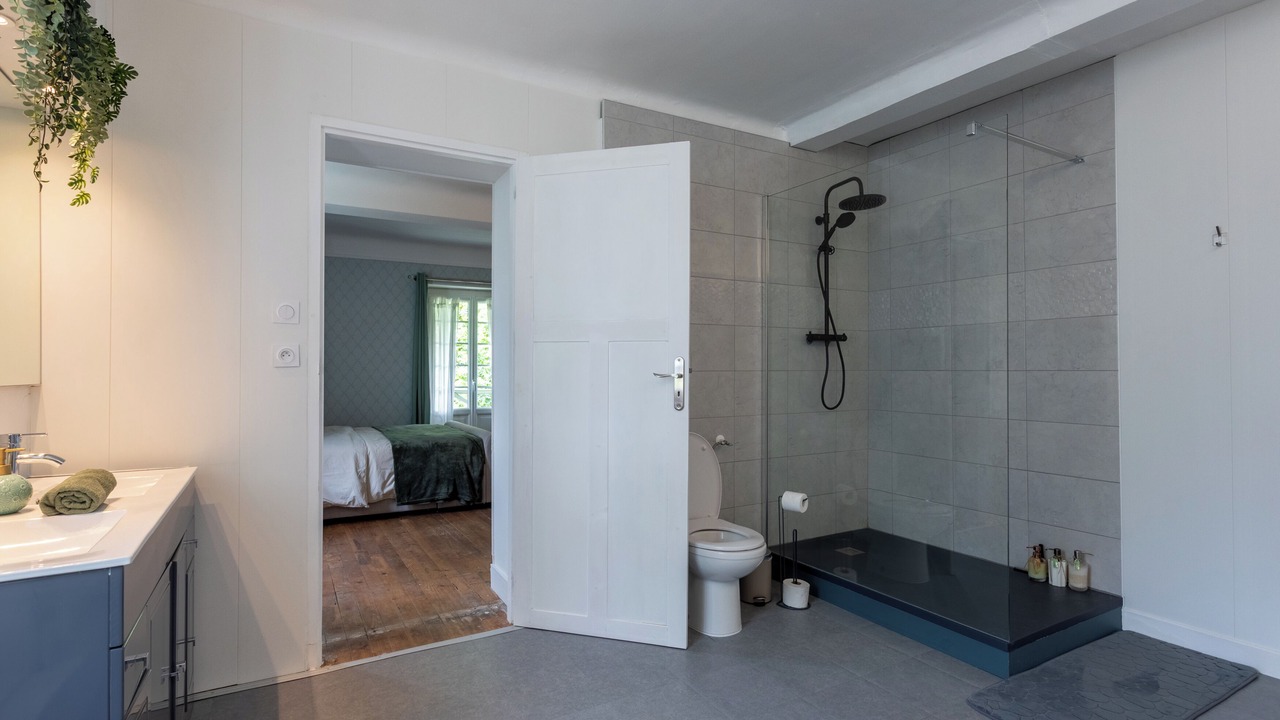 Photo of Bathroom in Castetis