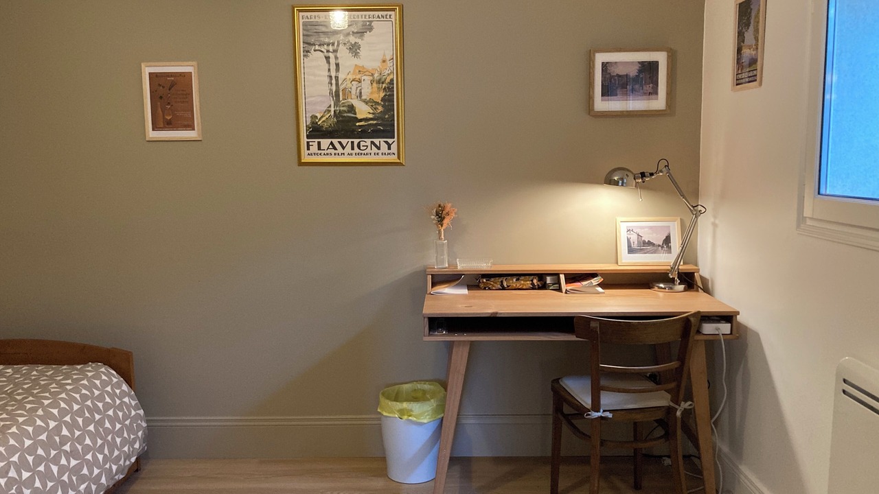 Photo of Bedroom in Neuvy-Sautour