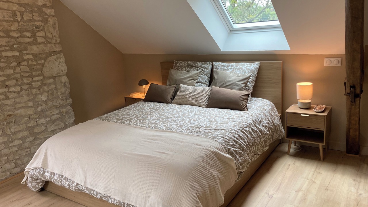 Photo of Bedroom in Neuvy-Sautour