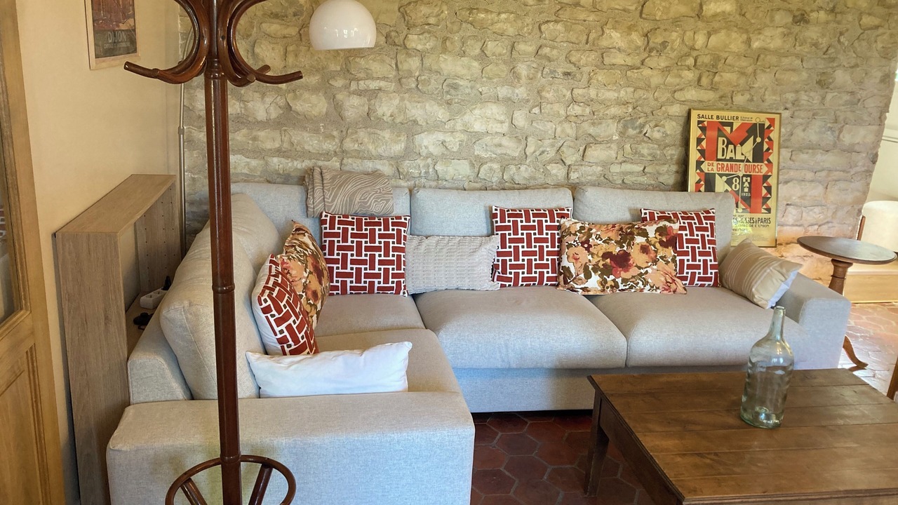 Photo of Livingroom in Neuvy-Sautour