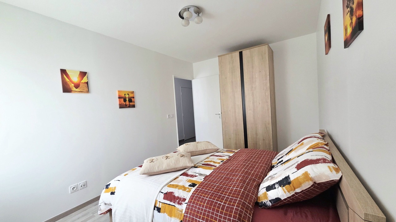 Photo of Bedroom in Saint-Priest