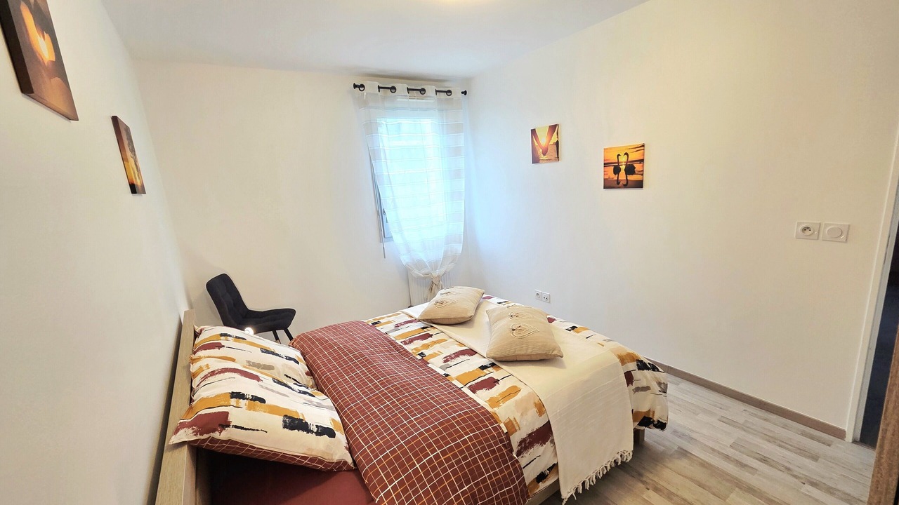 Photo of Bedroom in Saint-Priest