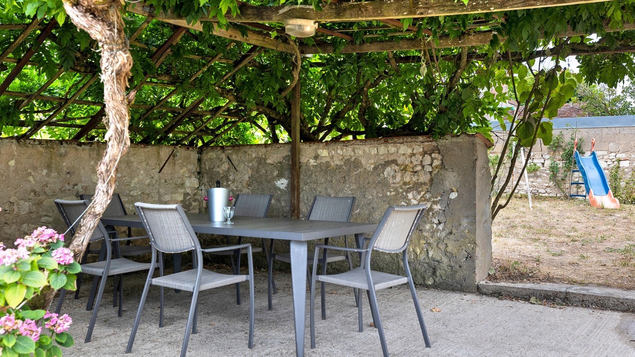 Photo of Outdoor in Couddes