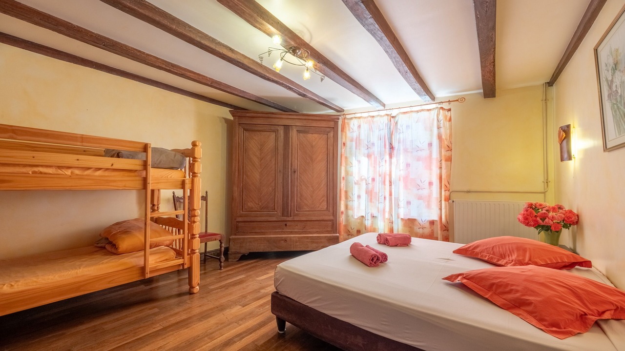 Photo of Bedroom in Saint-Paul