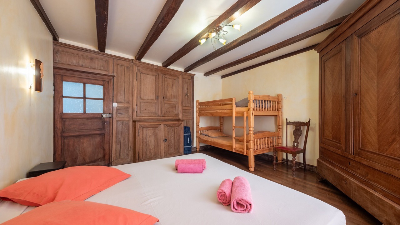 Photo of Bedroom in Saint-Paul