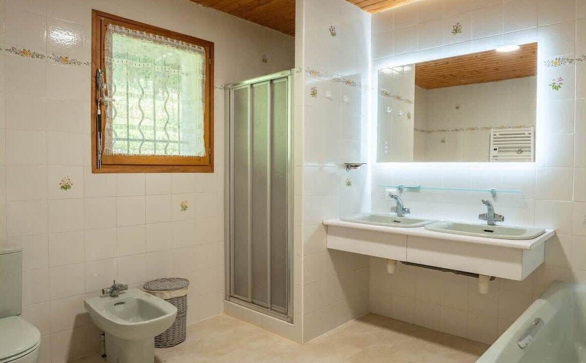 Photo of Bathroom in Mont-Saxonnex