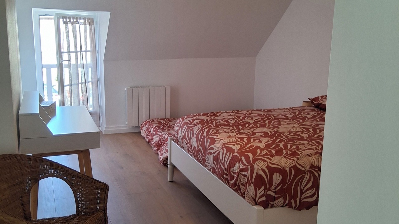 Photo of Bedroom in Gy-en-Sologne