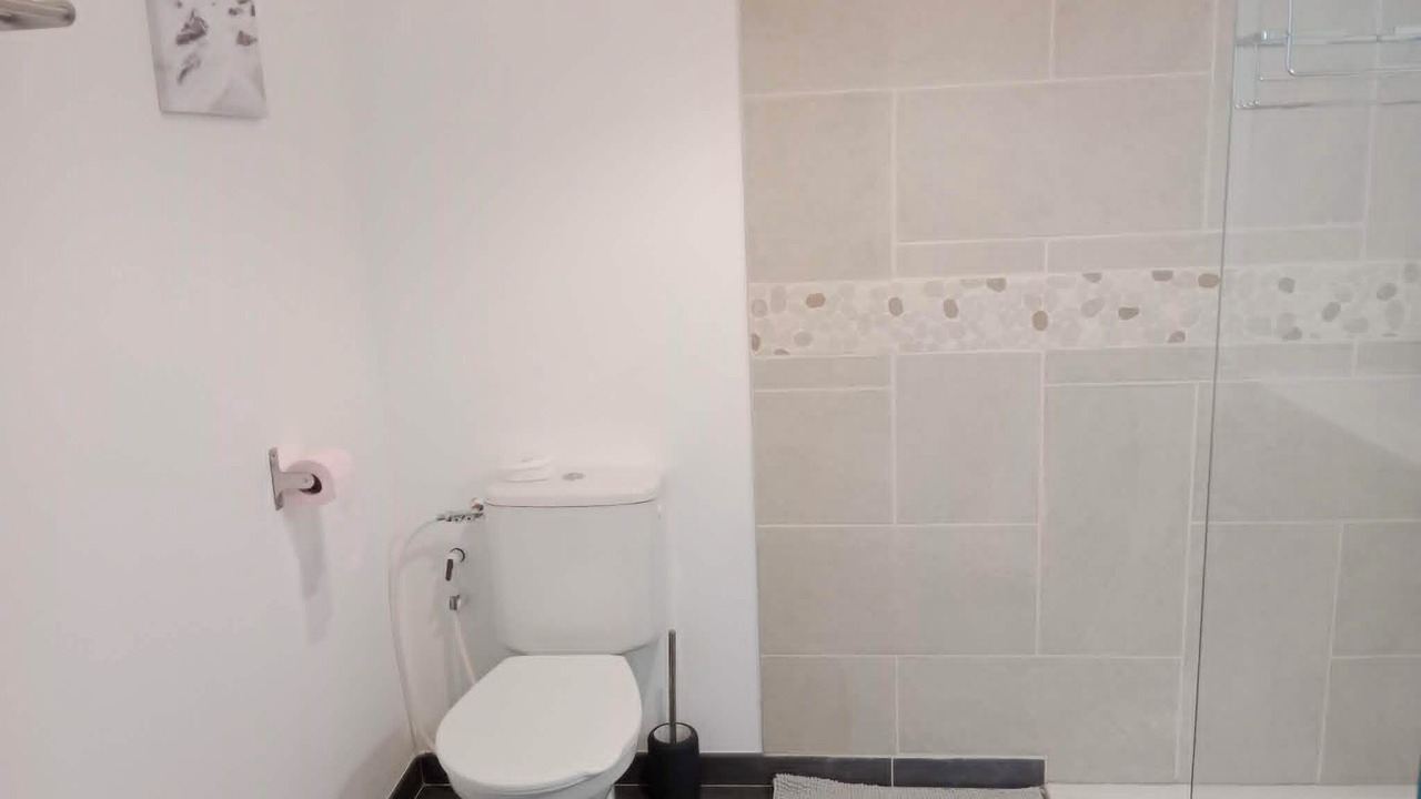 Photo of Bathroom in Plourhan