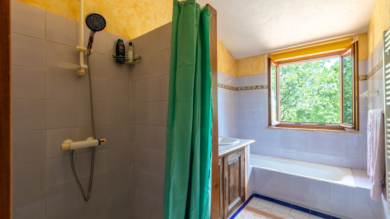 Photo of Bathroom in Saint-Cezaire-sur-Siagne