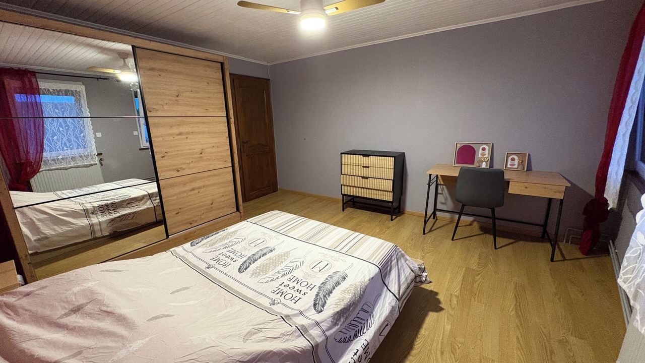 Photo of Bedroom in Langatte