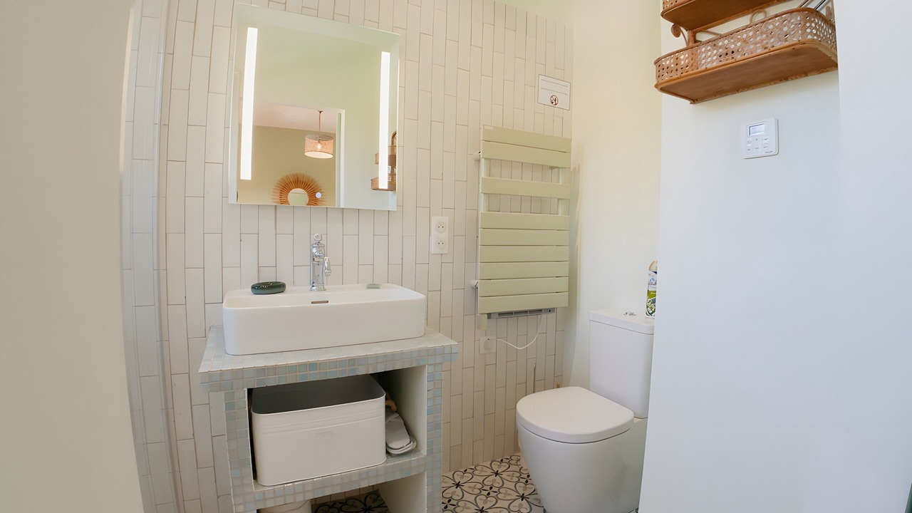 Photo of Bathroom in Speracedes