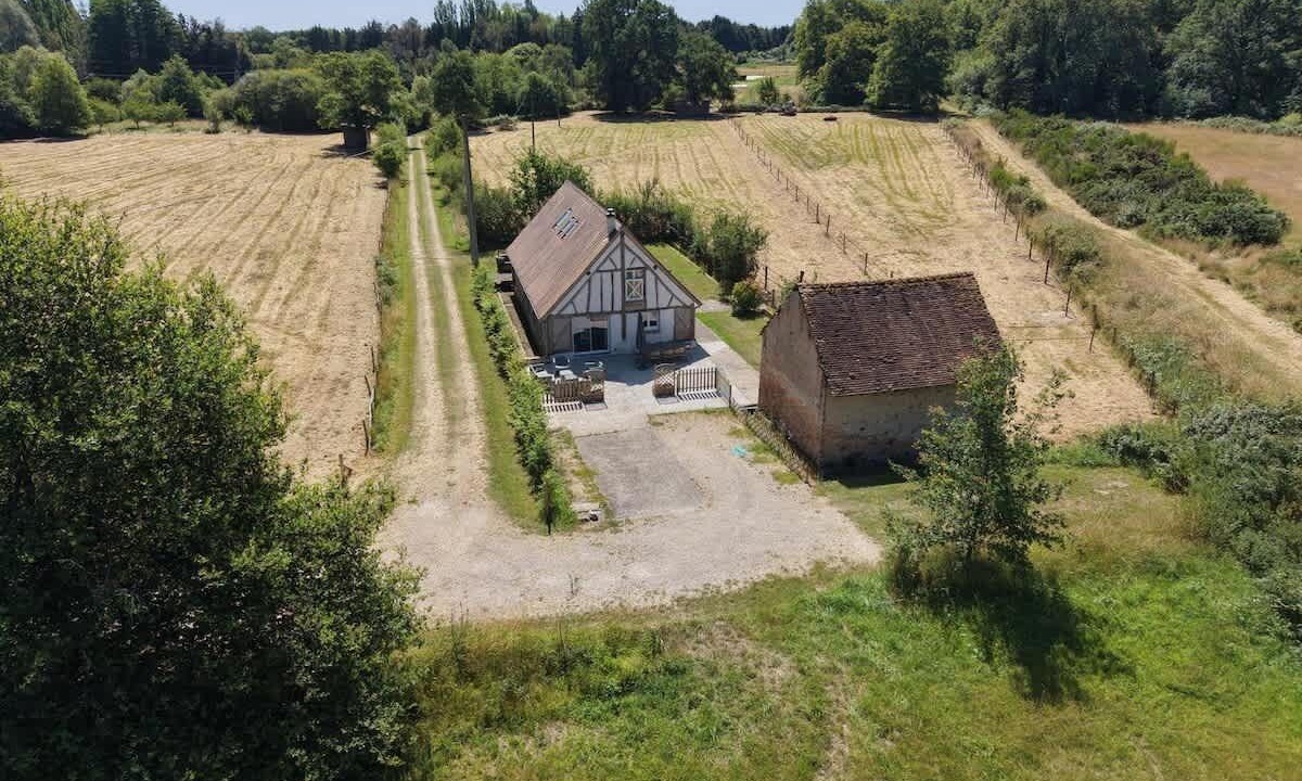 Photo of Outdoor in Villeny