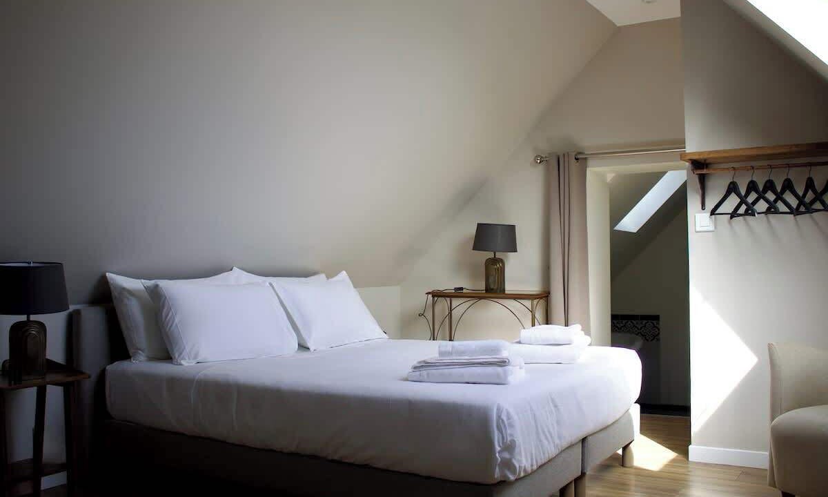Photo of Bedroom in Villeny