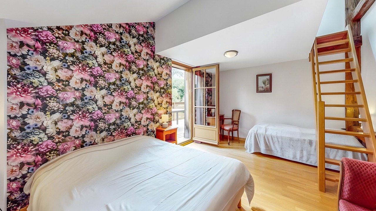 Photo of Bedroom in Taintrux