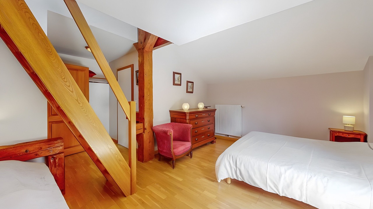 Photo of Bedroom in Taintrux