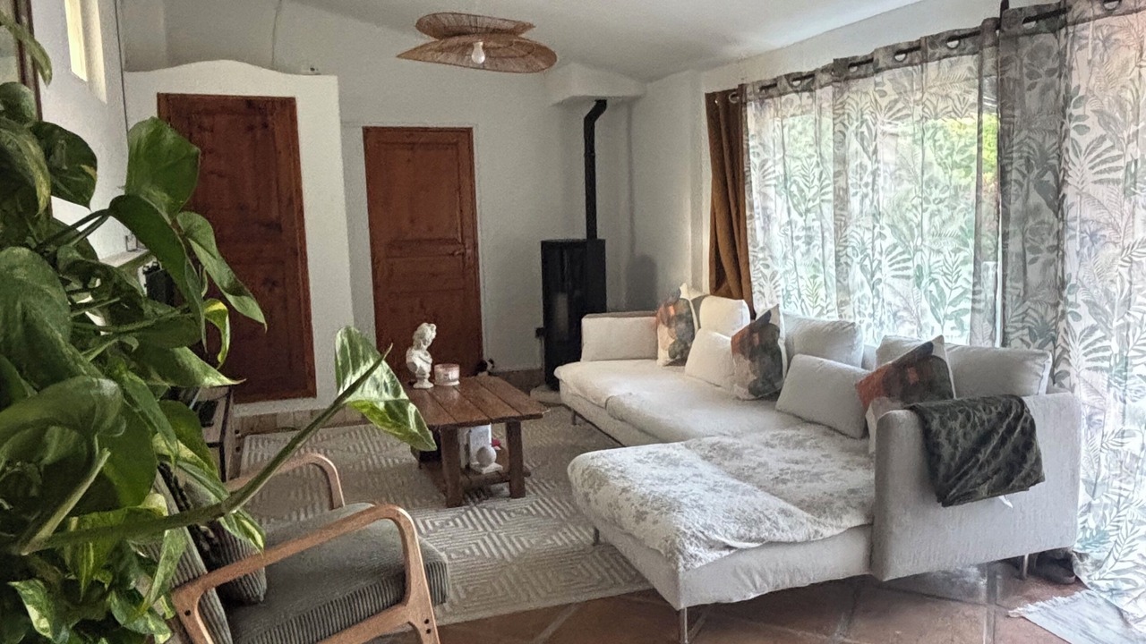 Photo of Livingroom in Saze