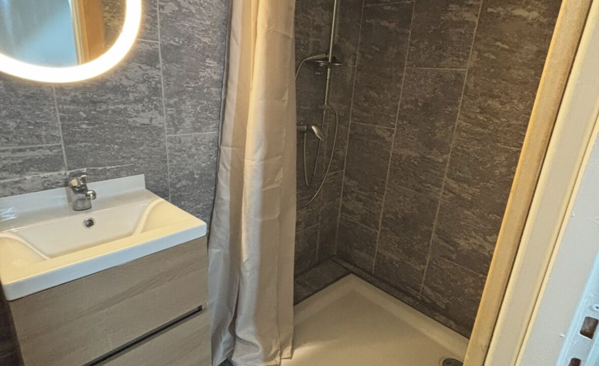 Photo of Bathroom in Bonson