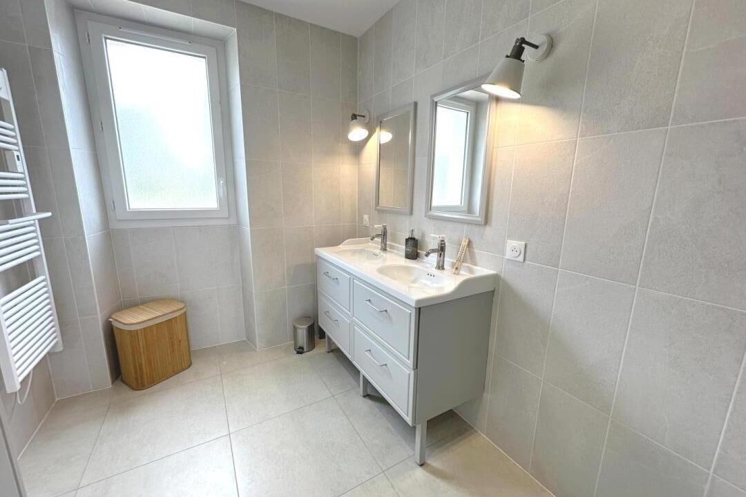 Photo of Bathroom in Castel-Sarrazin