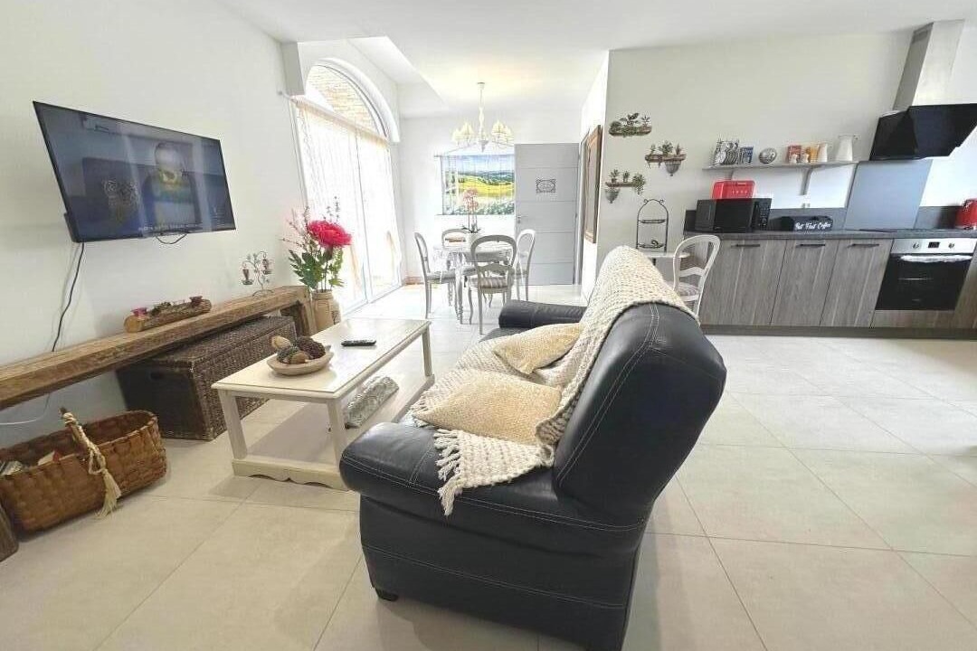 Photo of Livingroom in Castel-Sarrazin