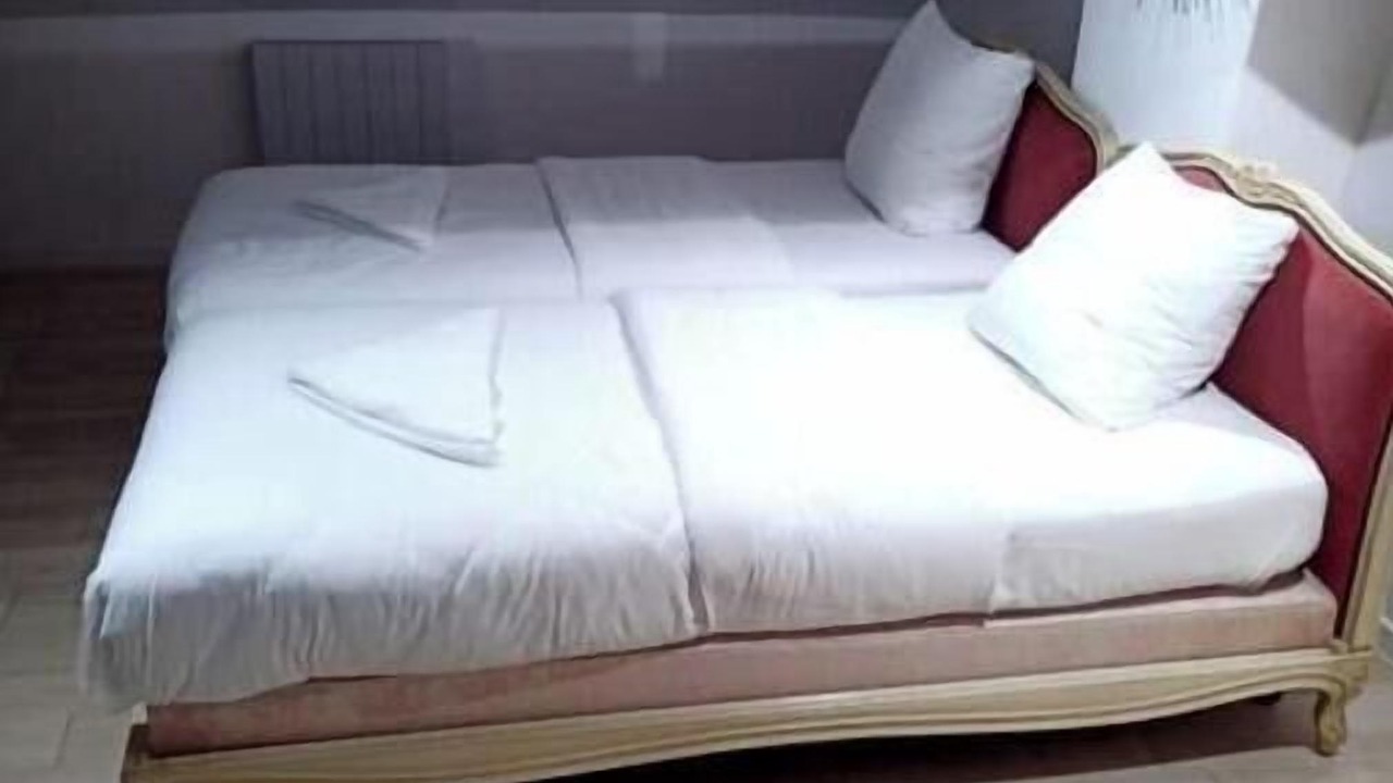 Photo of Bedroom in Romilly-sur-Seine