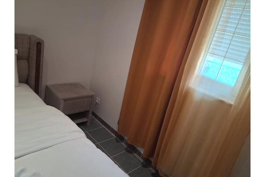 Photo of Bedroom in Romilly-sur-Seine