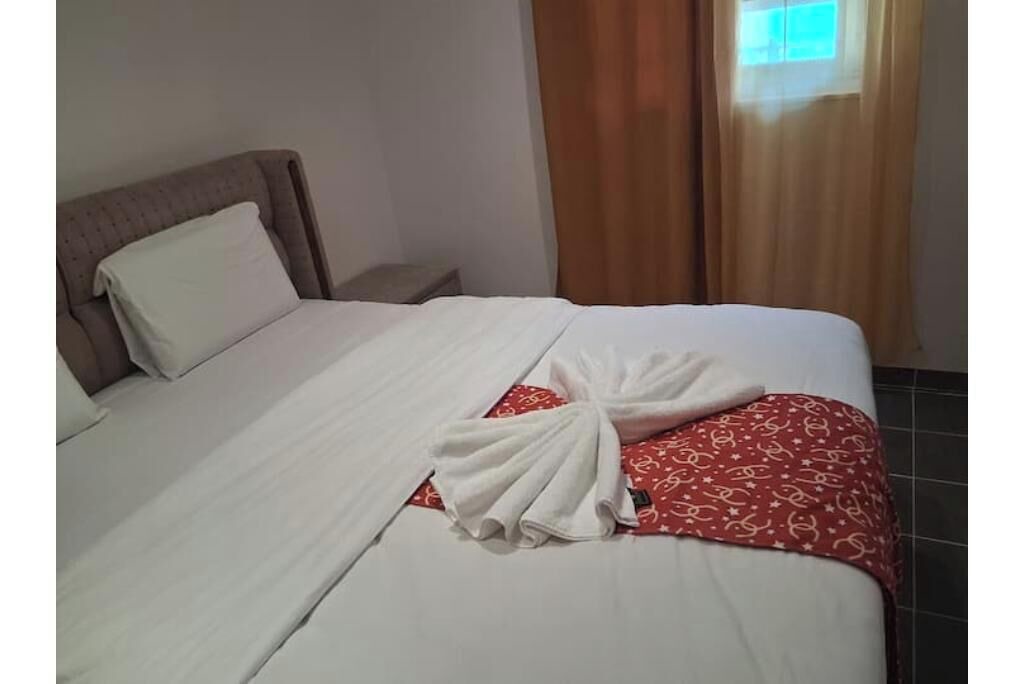 Photo of Bedroom in Romilly-sur-Seine