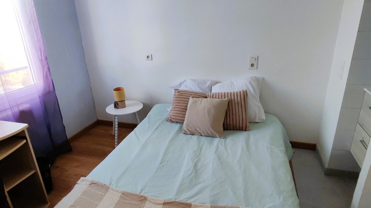 Photo of Bedroom in Belle-Beille