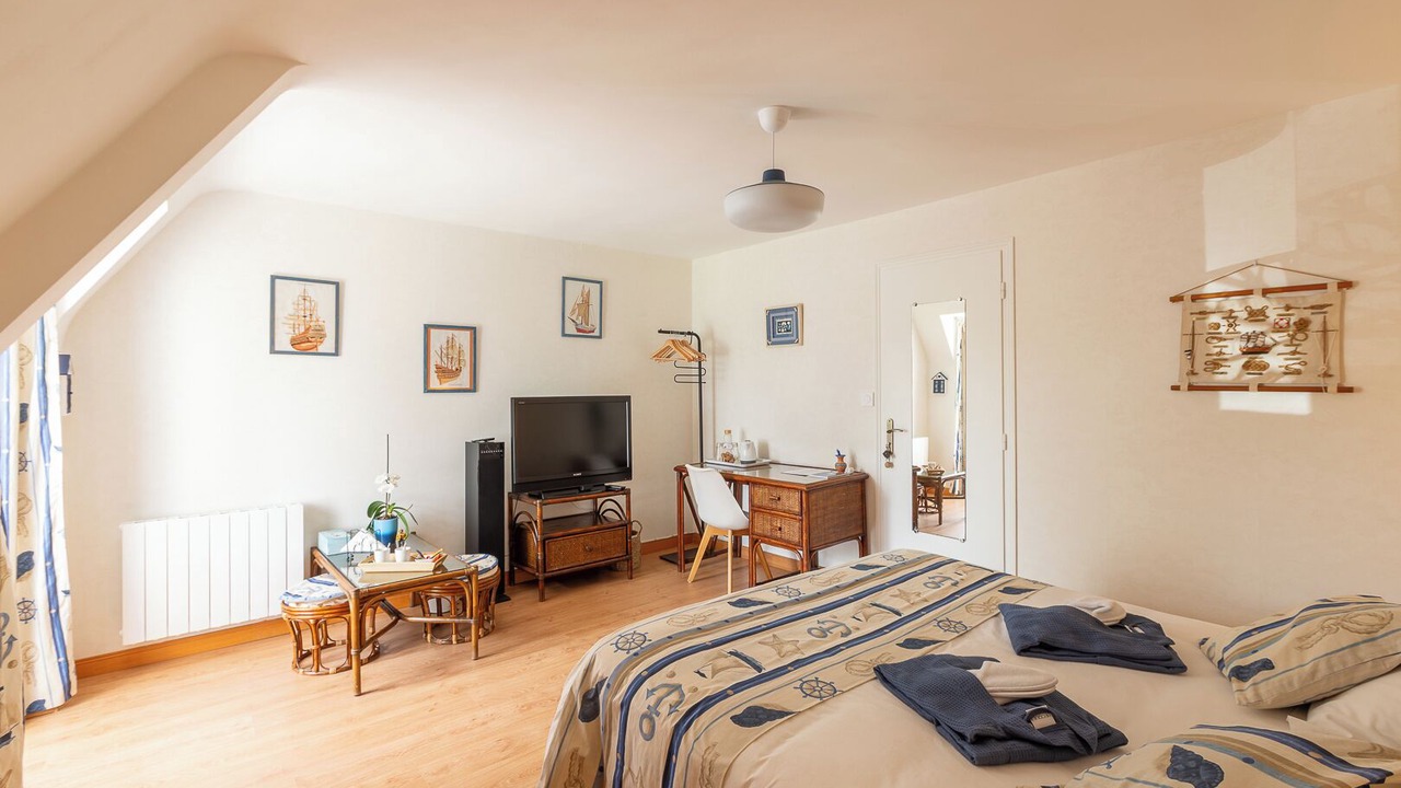 Photo of Bedroom in Quessoy