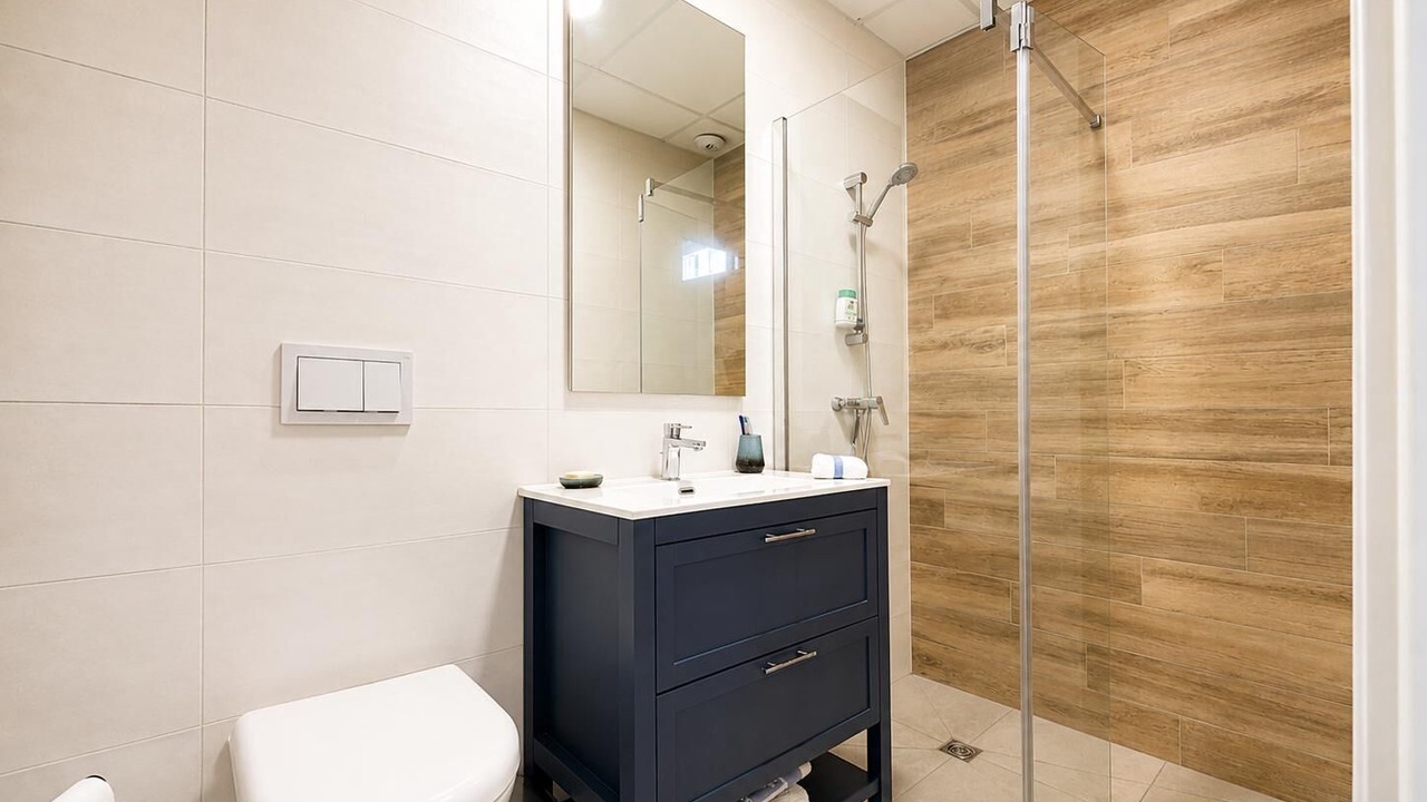 Photo of Bathroom in Meillon