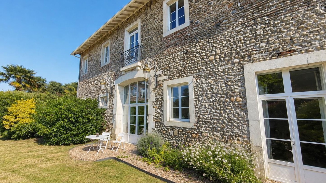 Photo of Outdoor in Meillon