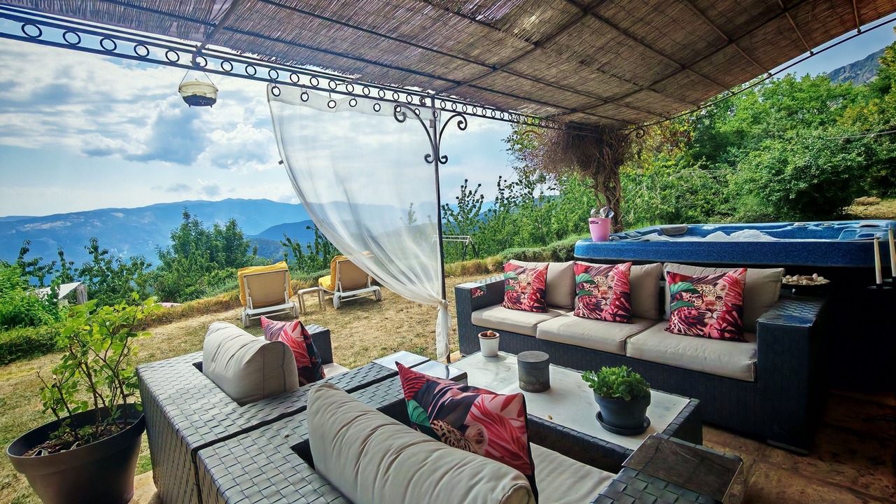 Photo of Patio Balcony in Toudon