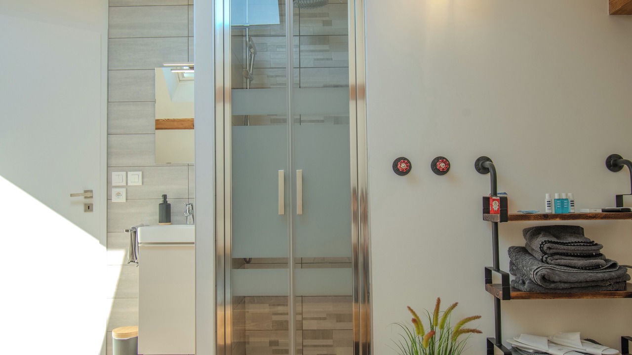 Photo of Bathroom in Cluses
