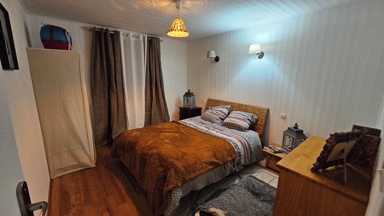 Photo of Bedroom in Beauvezer