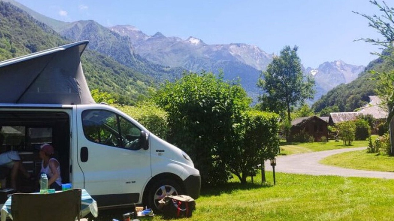 Photo of Others in Estaing