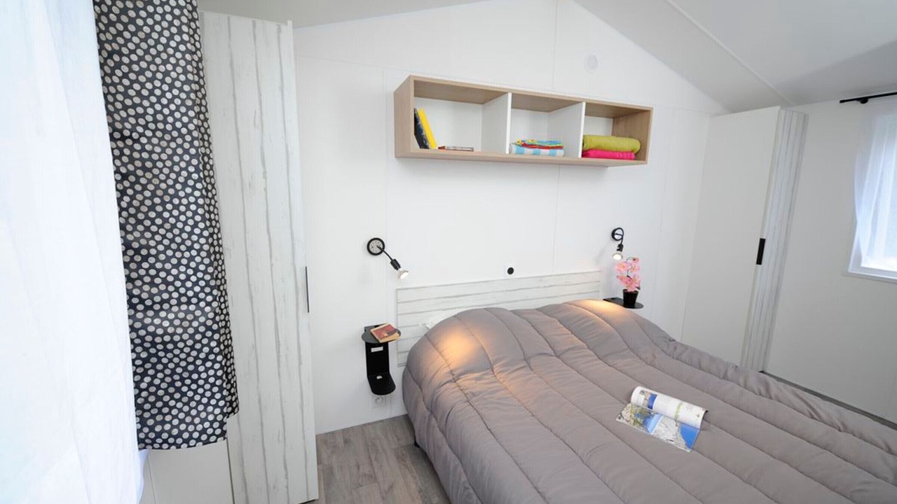 Photo of Bedroom in Estaing