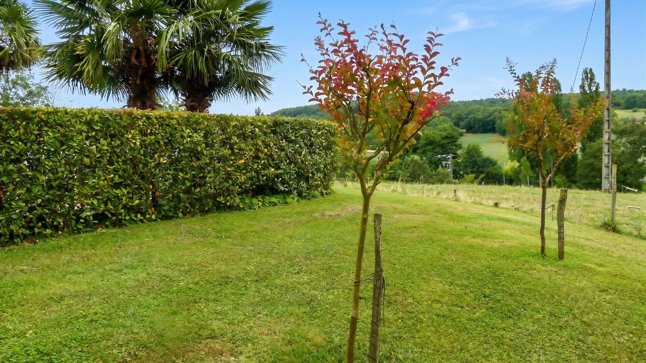 Photo of Outdoor in Ornezan