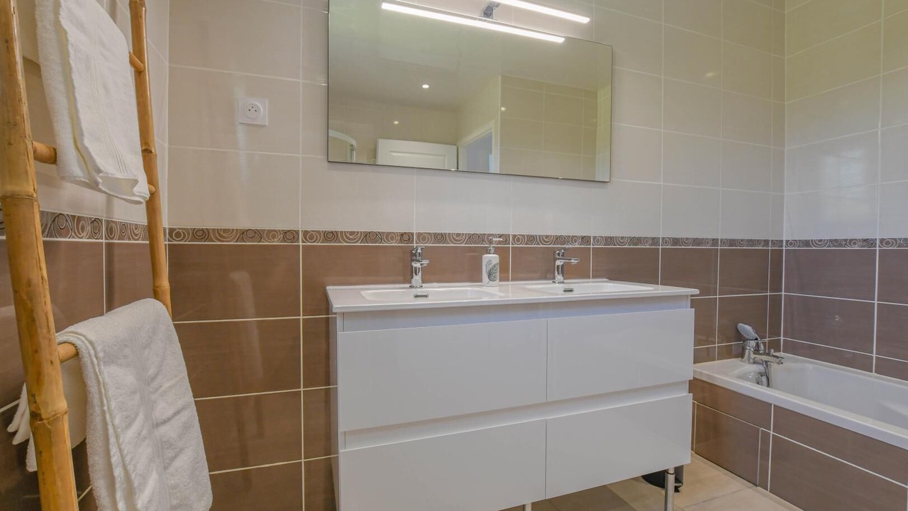 Photo of Bathroom in Dienville