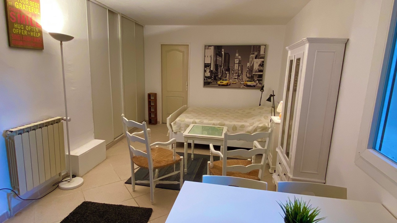Photo of Bedroom in Ollioules