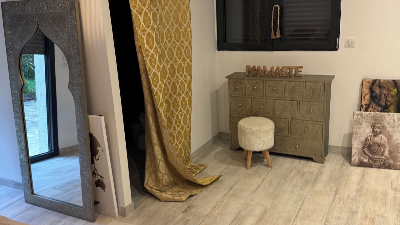 Photo of Bedroom in Ambares-et-Lagrave