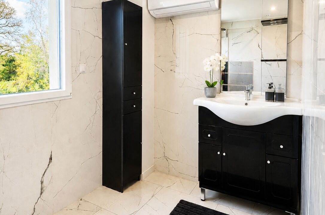 Photo of Bathroom in Gommenec'h